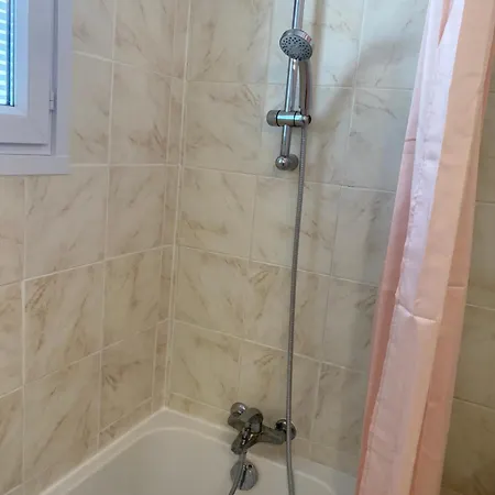 Appartement Charming In The Centre Of Cannes