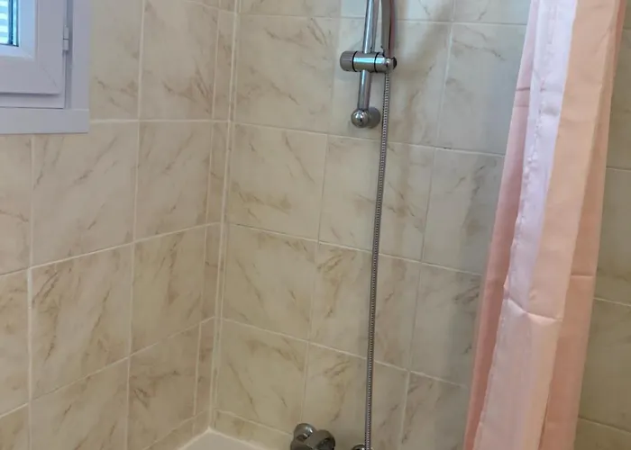 Apartman Charming In The Centre Of Cannes