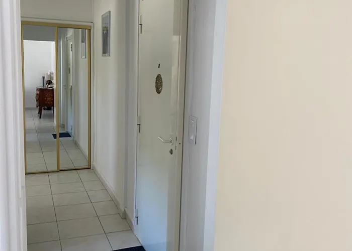 Apartman Charming In The Centre Of