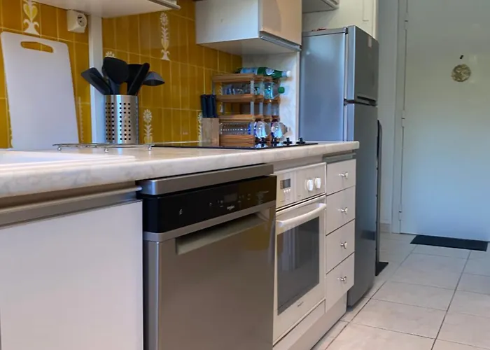 Apartman Charming In The Centre Of Cannes