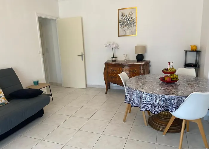 Appartement Charming In The Centre Of