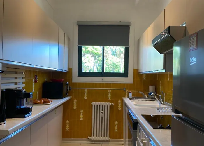 Apartman Charming In The Centre Of Cannes