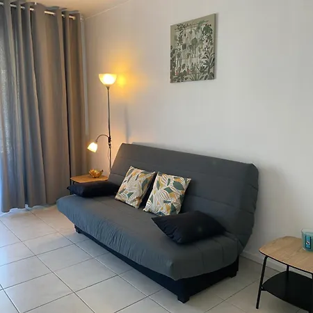 Apartment Charming In The Centre Of Cannes